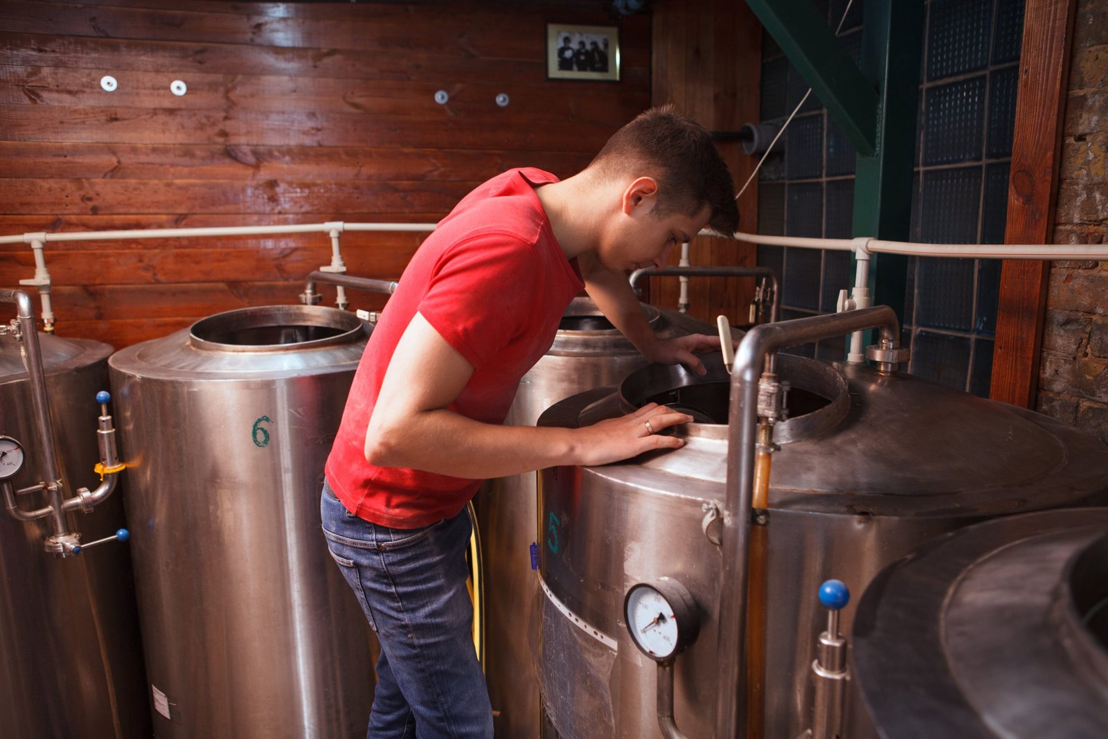 Water Tank Cleaning Experts